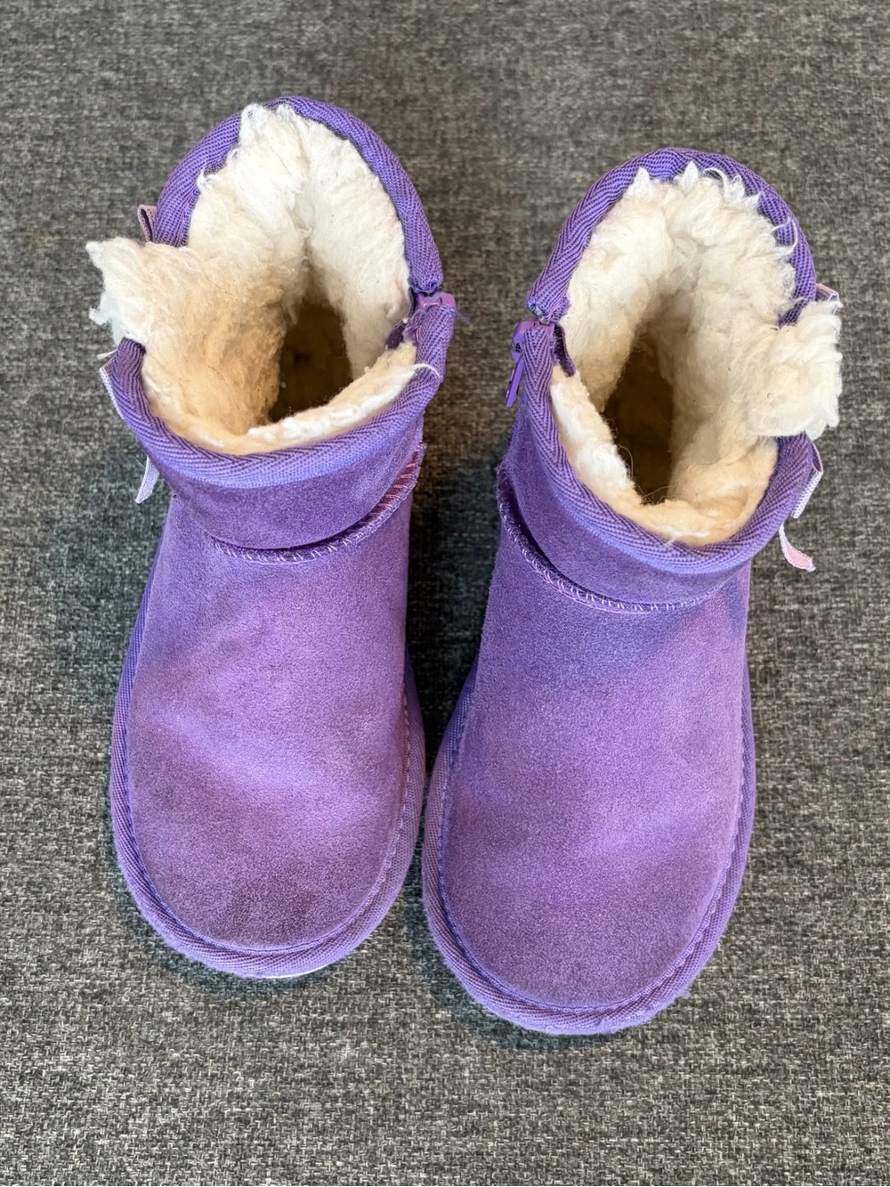 Kids Koolaburra by Ugg Cozy Winter Boots with Fleece Lining